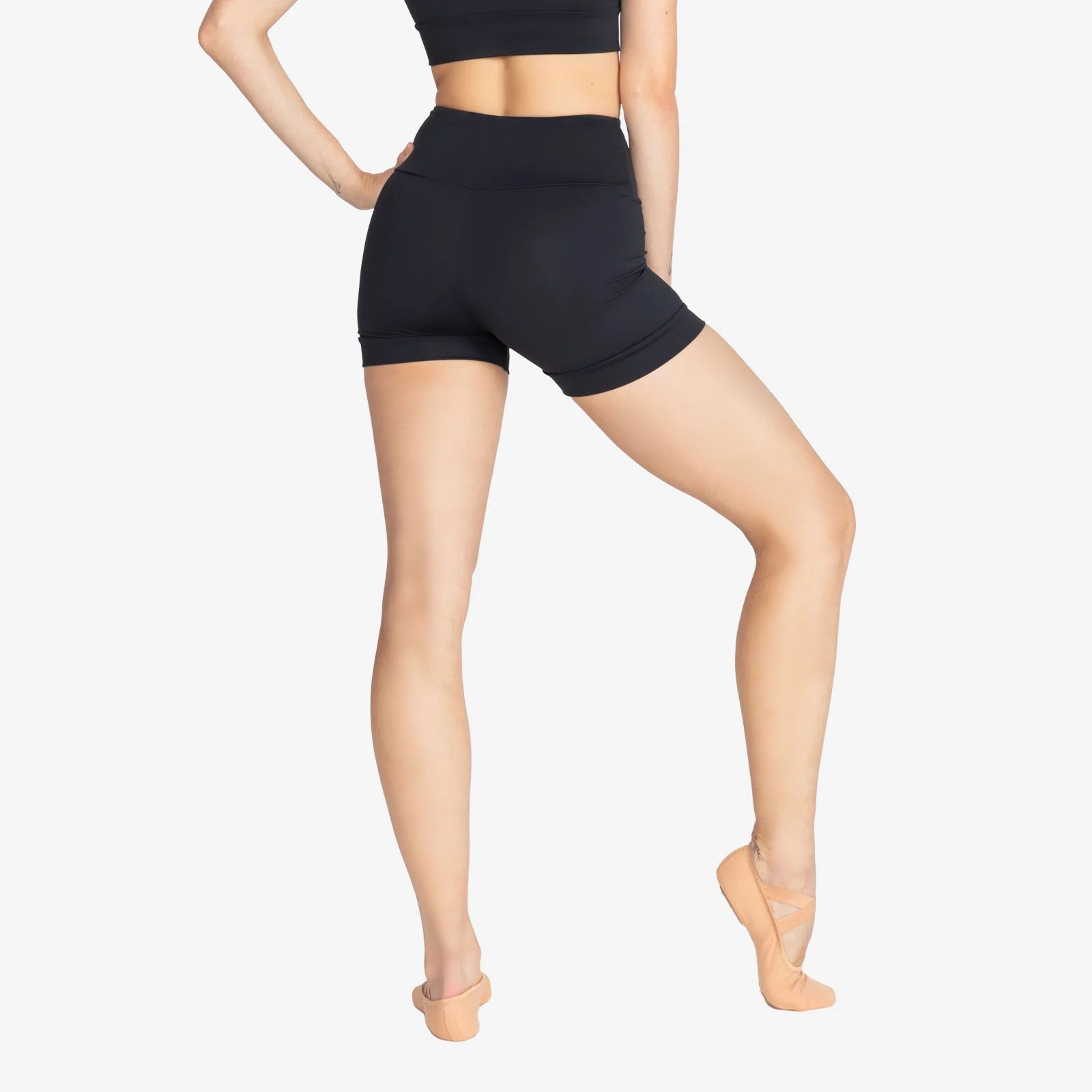 Nila Adult Short