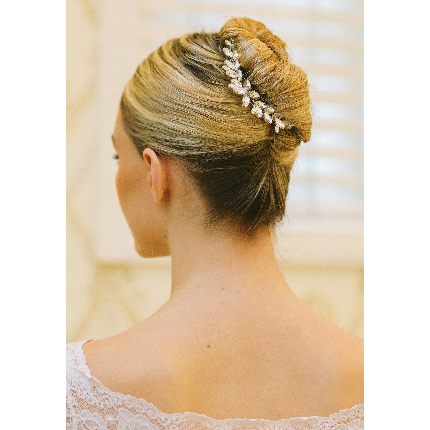 Blossom Cascade Hair Comb